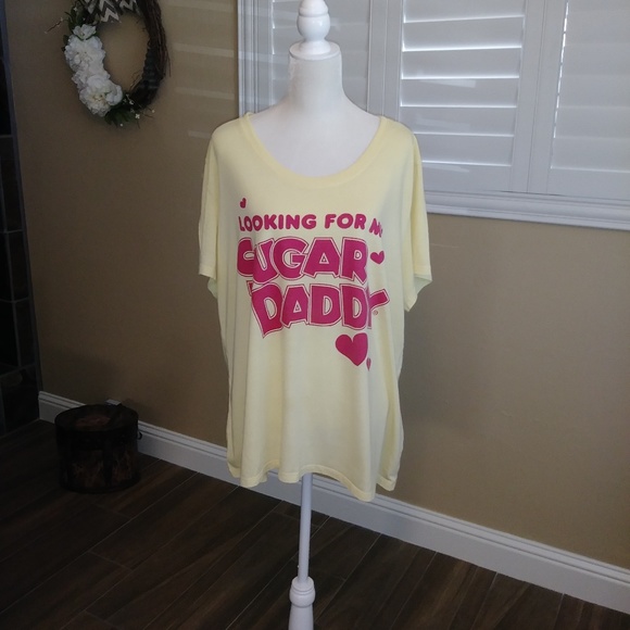 Tootsie Roll Tops - "Looking For My Sugar Daddy" Yellow Tee 4X